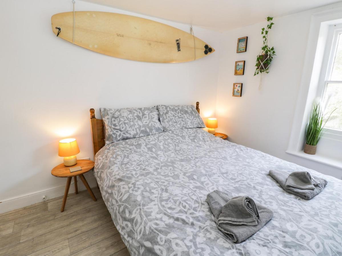 Appartement The Surfers Bolt Hole à Whitby Extérieur photo
