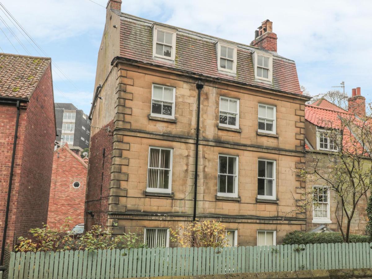 Appartement The Surfers Bolt Hole à Whitby Extérieur photo